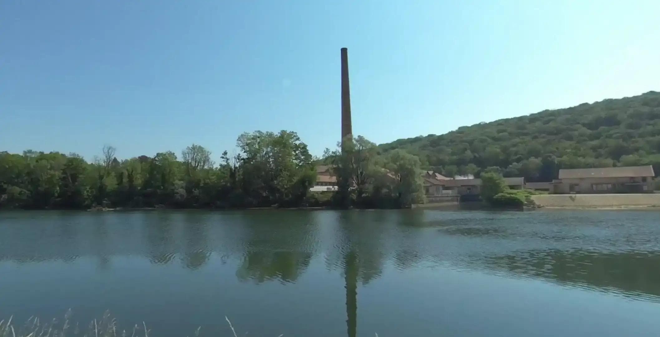 Création d'une unité d'épuration et de recyclage des effluents industriels, Département Doubs vignette 1
